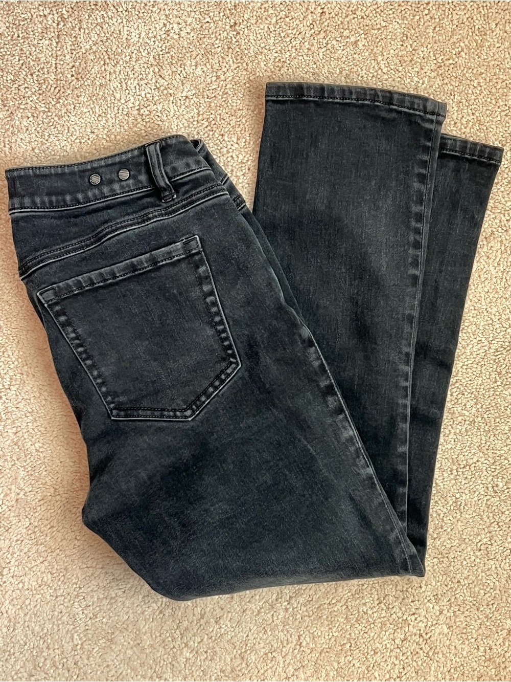 CAbi Women's Straight-Leg Jeans in Washed Black New Crop